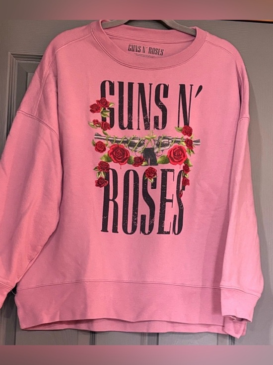JRock Originals©️ Sweaters - Guns N' Roses Soft Cotton Sweatshirt. Size XL